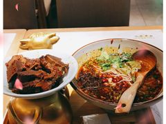 -百春原湖南牛肉粉(百联世纪店)