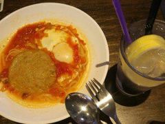 蕃茄濃湯漢堡扒流心蛋扁意粉-意乐餐厅(海富商场店)