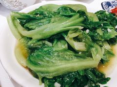 耗油生菜-老苏州芳和园茶酒楼  传统苏帮菜(观前店)