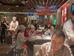 -海底捞火锅鲜切牛肉主题店(长寿路店)