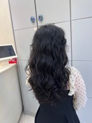 -十六番发型师事务所