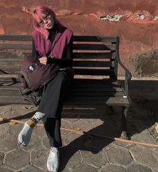 -BULB STUDIO 巴柏明星发型工作室