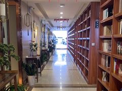 -香山湖渔家大院