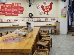 -明姨仔潮汕美食·碳炉猪脚·汕尾牛腩饭·起片鸡煲(起义路店)