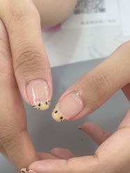 -尤米一站式美甲美睫