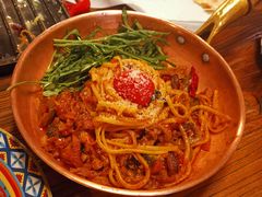 牛肉辣油意面-I HOLIC艾豪丽披萨(KKone店)