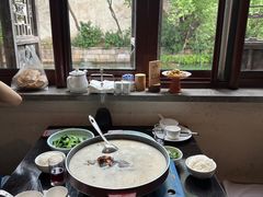 -通安客栈中餐厅·何家小馆