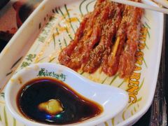 -威记烧嘢·南宁烧烤·超级生牛(绿地店)