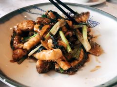 姜葱炒脆肉鲩鱼腩-香山家宴