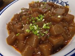 -九华山聚龙大酒店