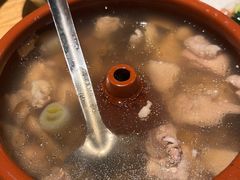 松茸汽锅鸡-缘生态云南菜·野生菌庭院餐厅(华侨城店)