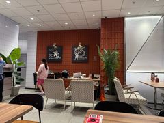 -必胜客(新中纬店)