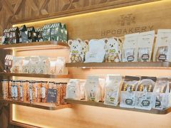 -红跑车蛋糕世界(网巾市店)