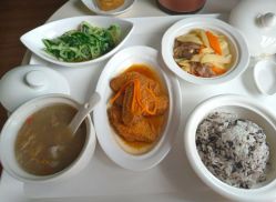 -优月月子中心(南海万达店)