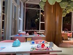 -水桶王国主题餐厅·聚会·生日派对·亲子活动·家庭套餐(亚龙湾希尔顿店)