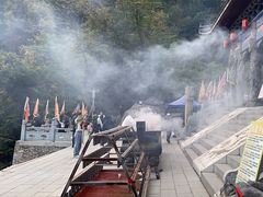 -九鼎铁刹山风景区