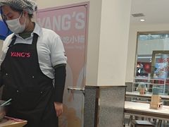 -小杨生煎(金山百联购物中心3楼店)