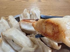 -黄阿姨锅贴大王(万航渡路店)