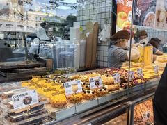 -鲍师傅糕点(江苏路店)