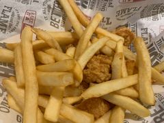 -The Habit Burger Grill 哈比特汉堡(复兴soho店)