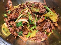 主打的干锅鸭头-安诚居干锅鸭头(八角店)
