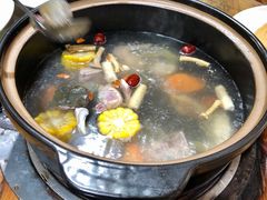 开锅水鱼乳鸽-绿雅居原生态农庄(小涌店)