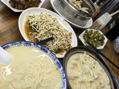 -雪琴面馆富安特色鱼汤面(城中花园店)