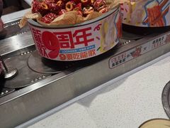 -龍歌自助小火锅(市南金茂湾店)