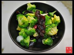 宅门素什锦-那家小馆•北京菜•烤鸭(香山店)