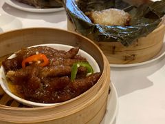蜜汁蒸凤爪-白天鹅宾馆-宏图府餐厅