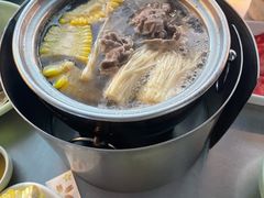 潮汕牛腩锅底-潮界(LU·ONE凯德晶萃广场店)