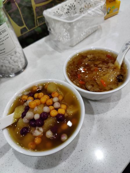 小小李白木薯羹(金海湾店)-"很棒的一家糖水卤货店来防城港旅游来了,.