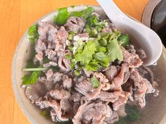 -大众跷脚牛肉馆·非遗传承单位(峨眉山店)