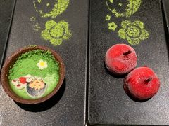-海底捞火锅(曹安公路店)