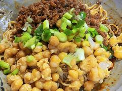 -丁丁猫重庆小面(徐州路店)