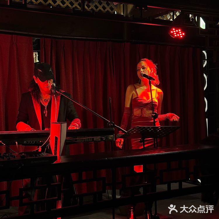 铁像寺水街!!好chill的精酿啤酒四合院