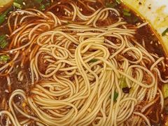 -李与白包子铺(桐梓林店)