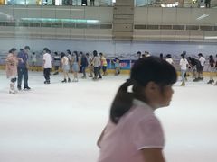 -正佳冰河湾真冰滑冰场