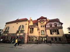 -青岛德国总督楼旧址博物馆