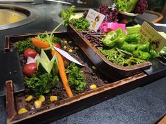 -蘸小院铁锅炖·蘸酱菜·东北菜(怀远门店)