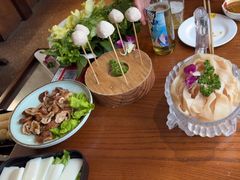 -佬土鹅肠火锅(解放路店)