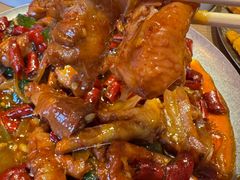 -街角等你.大连海鲜烧烤(西安路店)