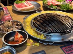 -青瓦炭韩潮烤肉(花园道店)
