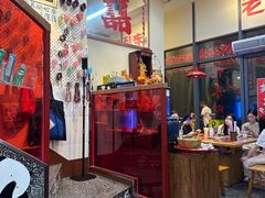 -赵美丽·重庆社区火锅·直营店(火车东站·中豪国际店)