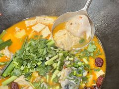 -老刘生态大鱼坊铁锅炖鱼(赛马场店)