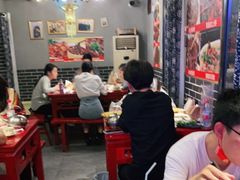 大堂-旺川园·毛血旺·辣子鸡(解放碑店)