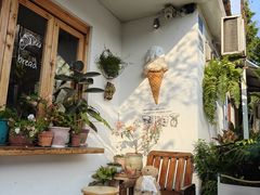 -In Cafe隐食研室