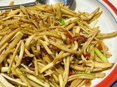 酸辣芋头丝-柴火农家·江西赣南菜(土华店)