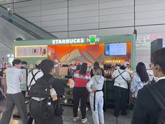 -星巴克(上海虹桥站2A检票口)