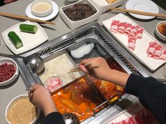 四宫格-海底捞火锅(关山保利店)
